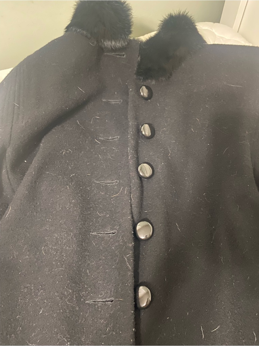 Classic Black Wool Coat with Fur Collar - Ladies